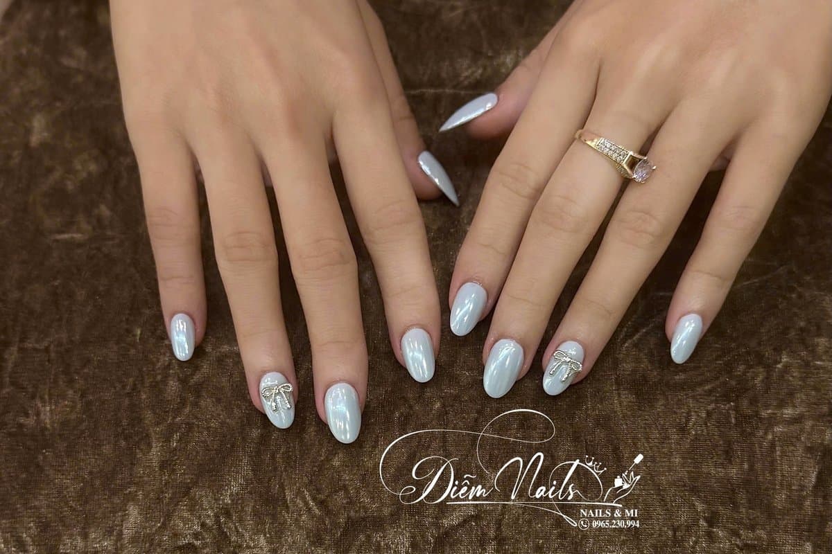 Nail Tết 2026 - Top 30 Mẫu Móng Tay May Mắn Đón Tết Bính Ngọ